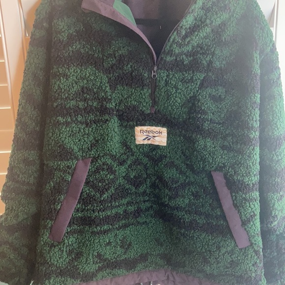 Reebok Classics Winter Escapes reversible jacket - Picture 2 of 9